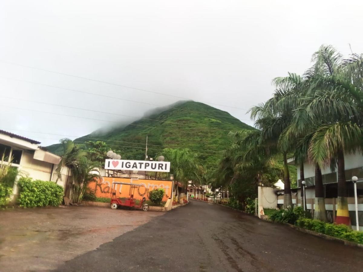 Rainforest Resort And Spa, Igatpuri Buitenkant foto